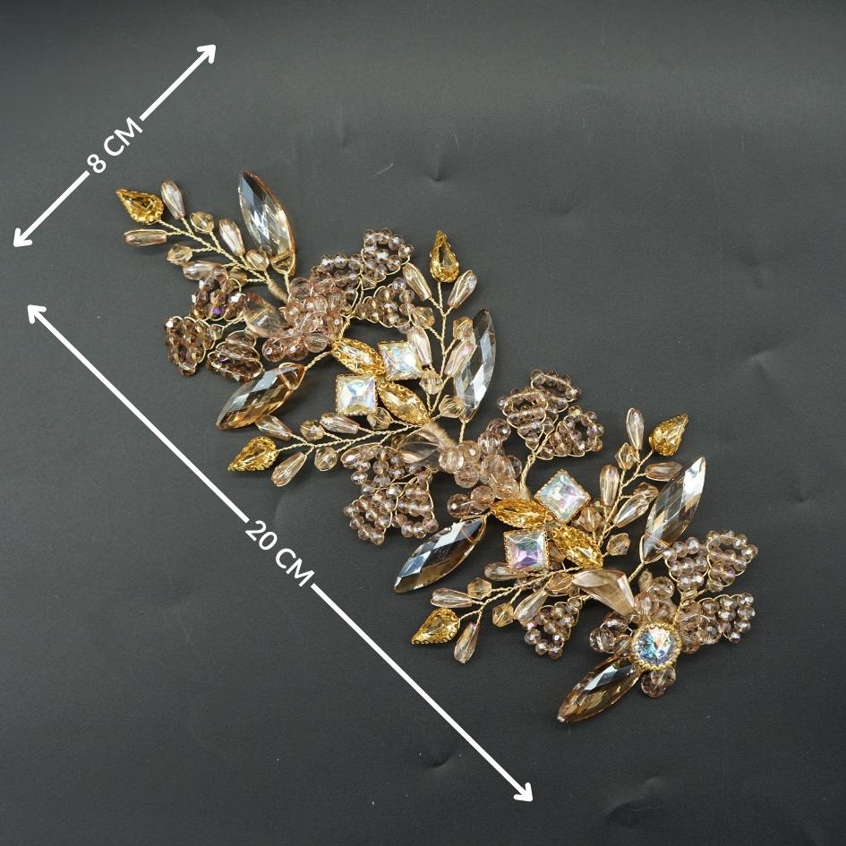 Bijou de tête mariage doré avec cristaux et perles scintillantes