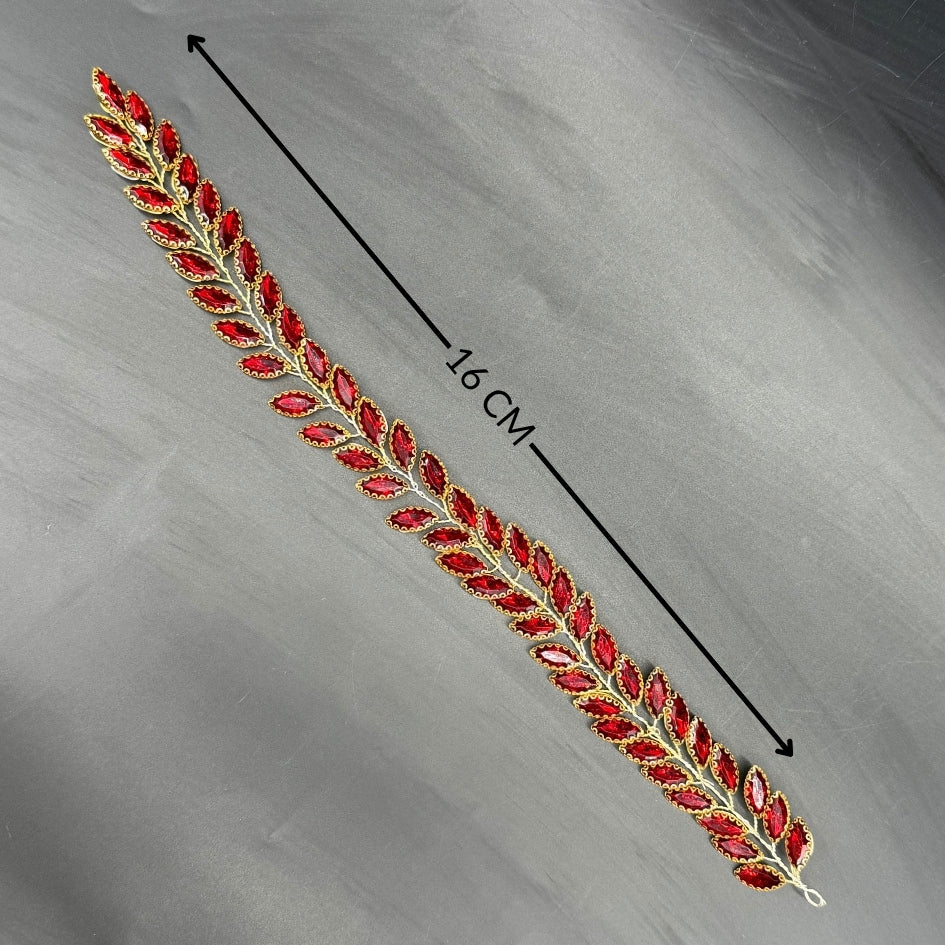 Accessoire cheveux rouge fleurs et strass – Élégance bohème