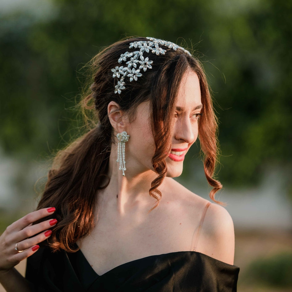 Accessoire de coiffure floral en strass