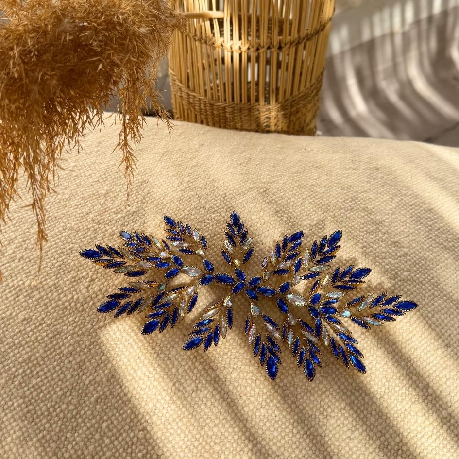 Broche de mariage feuilles bleu royal et doré