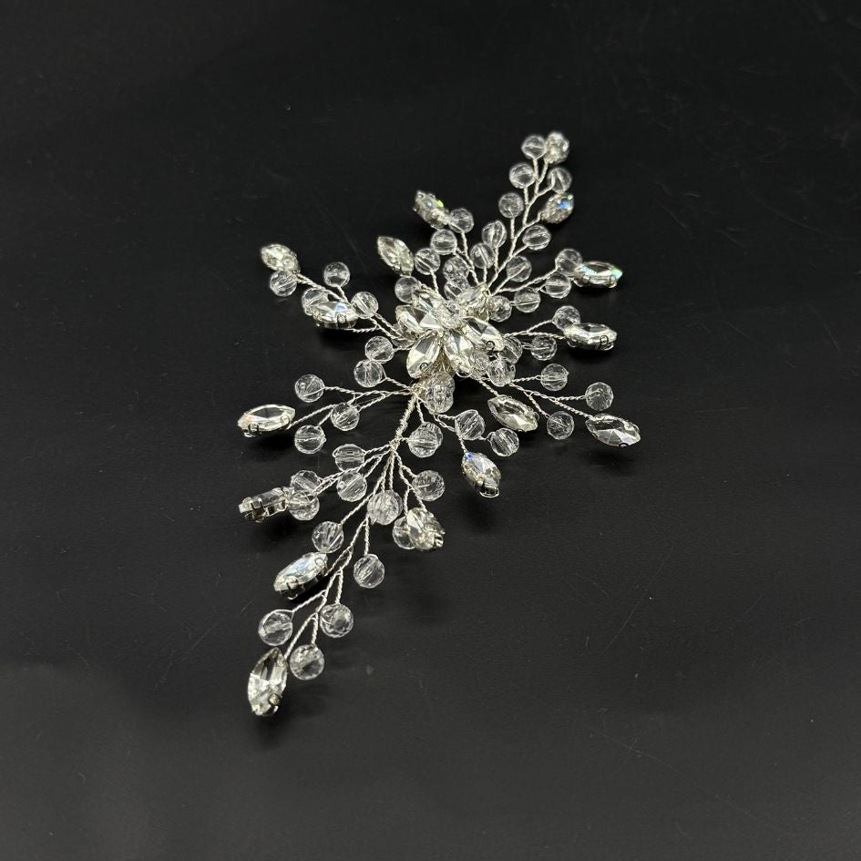 Accessoire cheveux argenté cristaux mariage