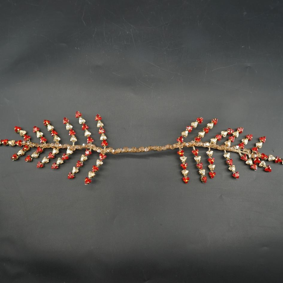 Broche de Mariage Rouge et Dorée Feuillage en Cristaux Artisanale