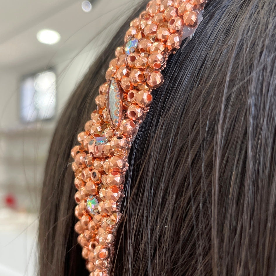 Bandeau cheveux de mariage couleur rose avec des perles et Diamonds