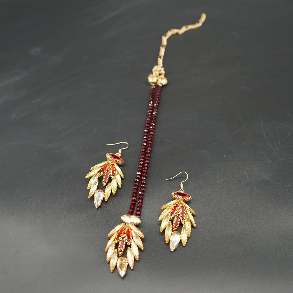 Bijou de cérémonie fait main collier et boucles rouges et dorées