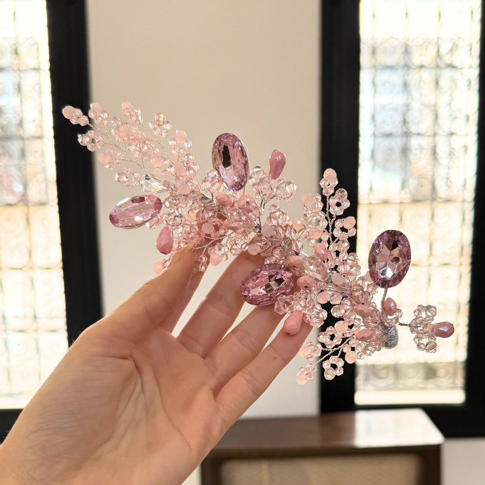 Bijou de tête rose pour mariée – Élégance florale et délicatesse