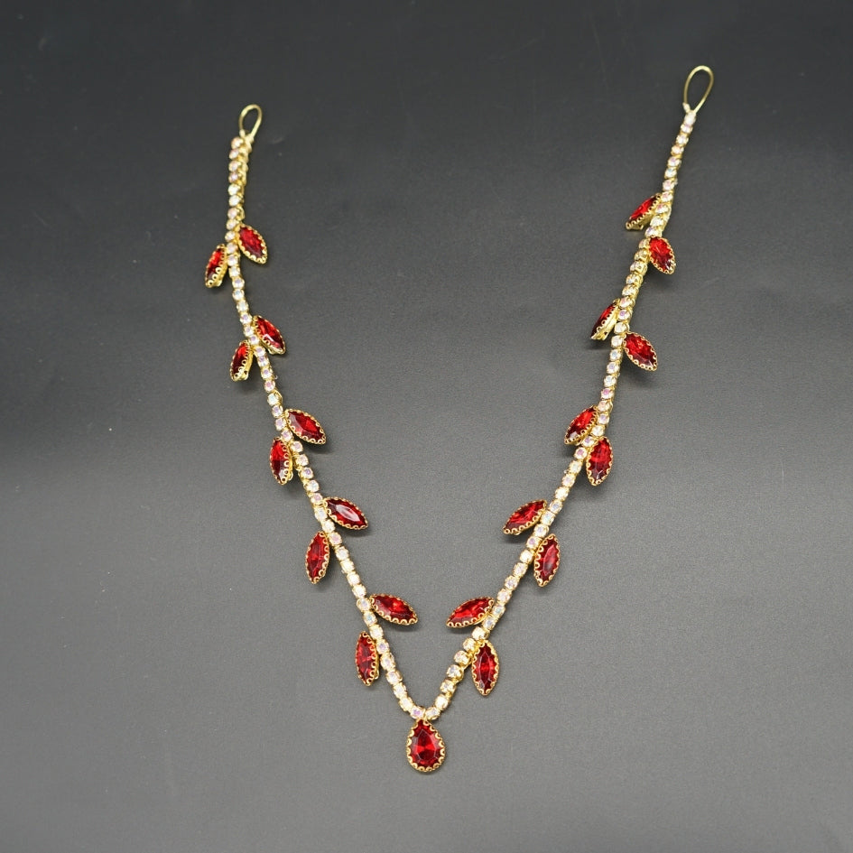 Bijou de tête rouge pour mariée élégante style royal