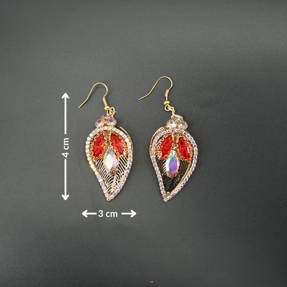 Boucles d'oreilles en cristal rouge et doré, design élégant