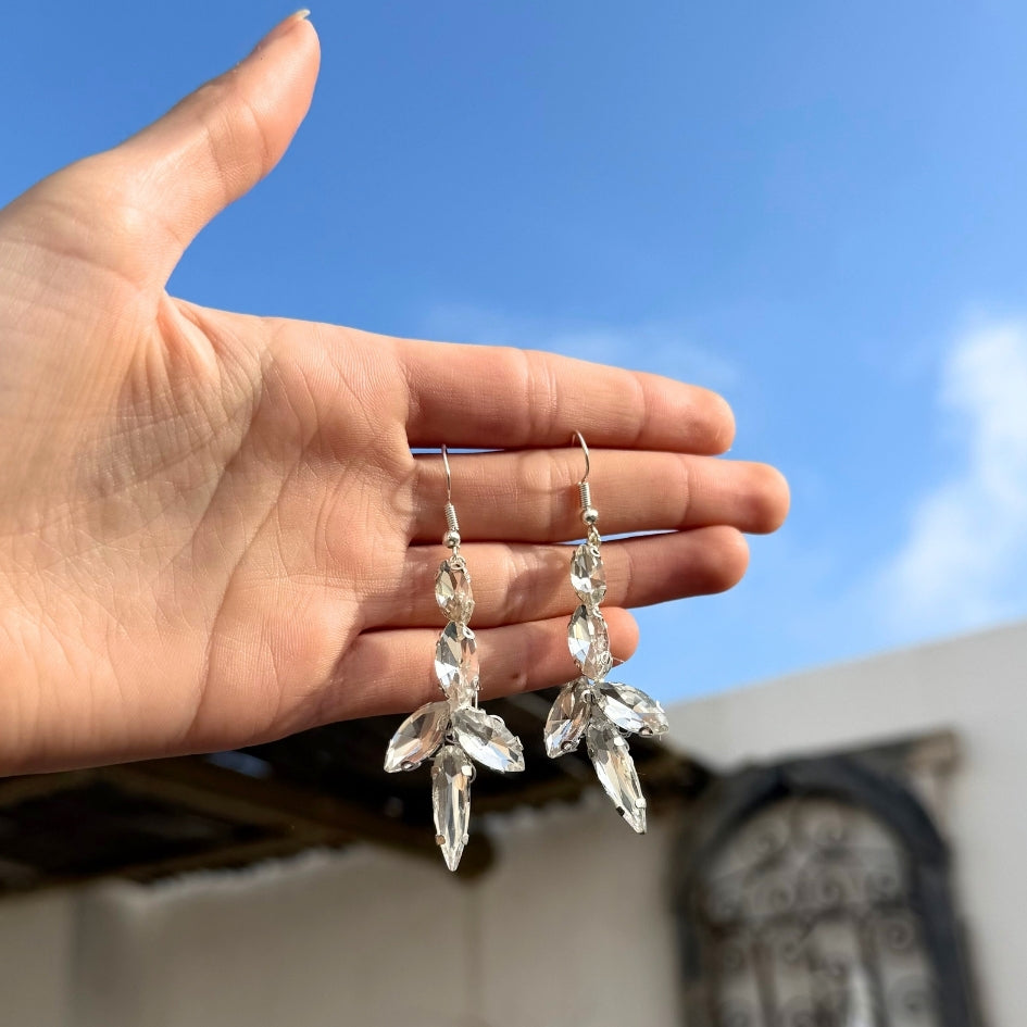 Boucles d'oreilles longues en cristal