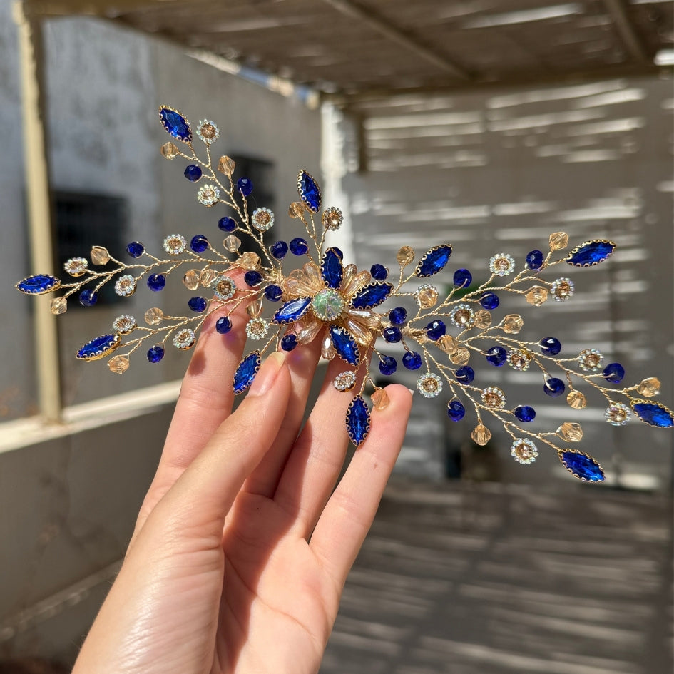 Broche Bleu roi style fleur