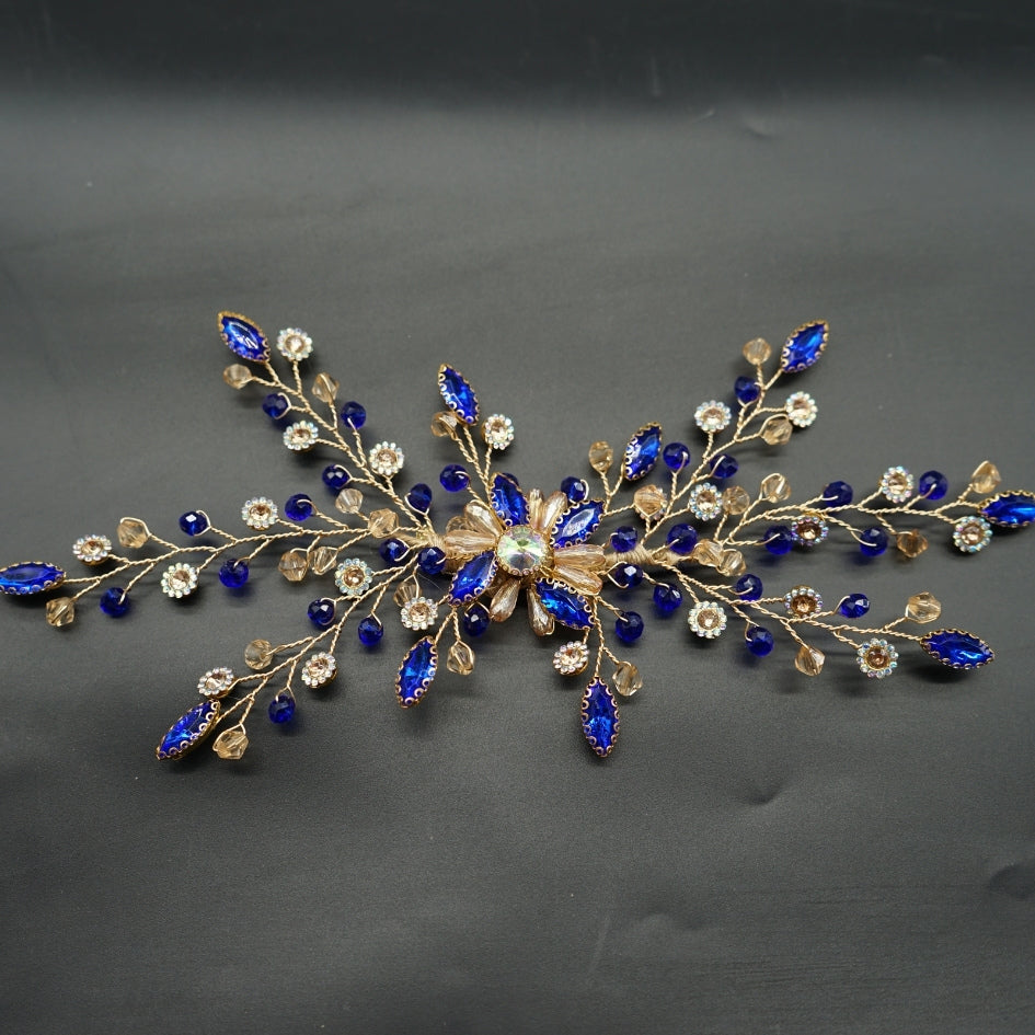 Broche Bleu roi style fleur