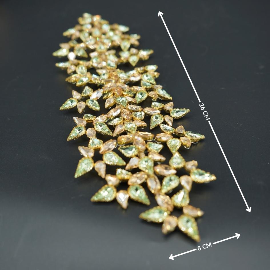 Broche Feuillage Doré et Cristaux Verts