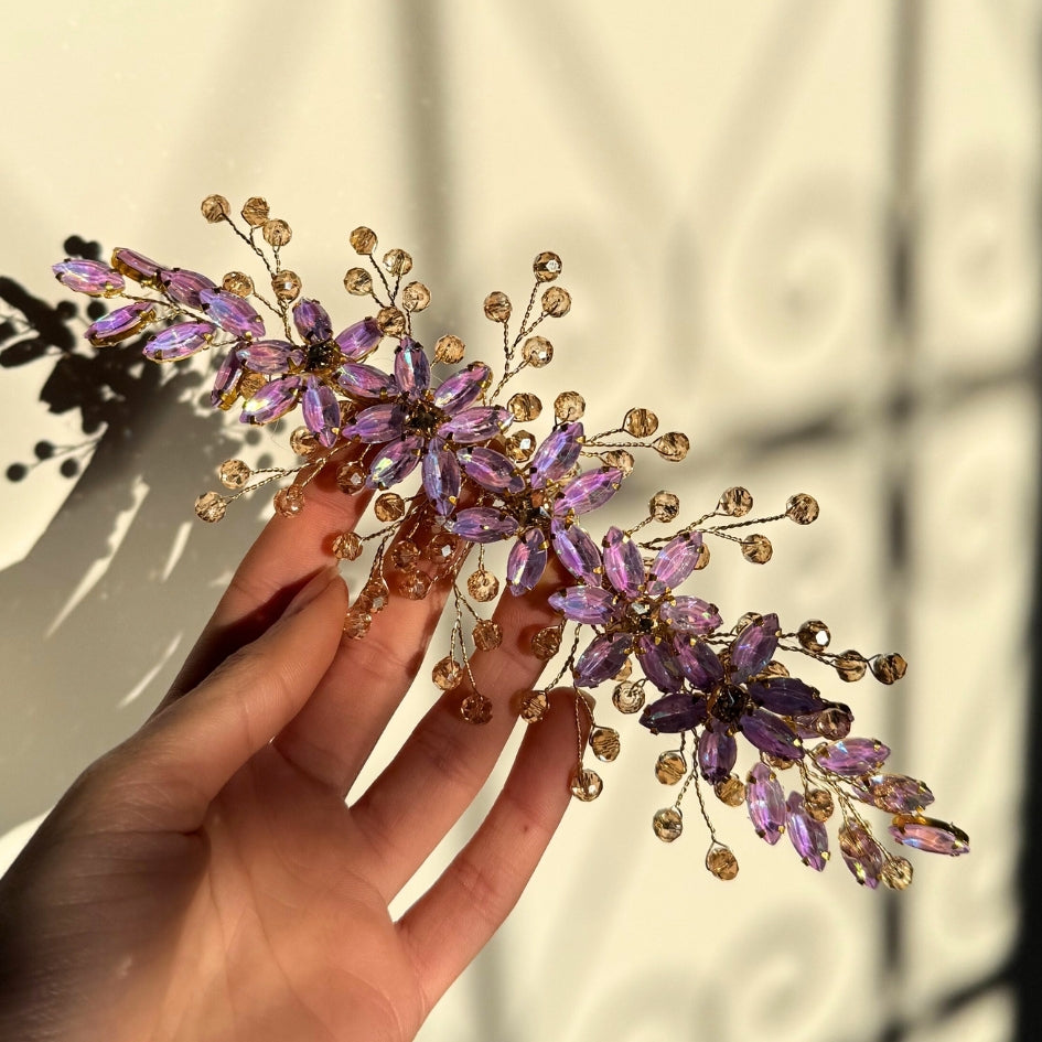 Broche à cheveux fleurs violet rosé en cristaux