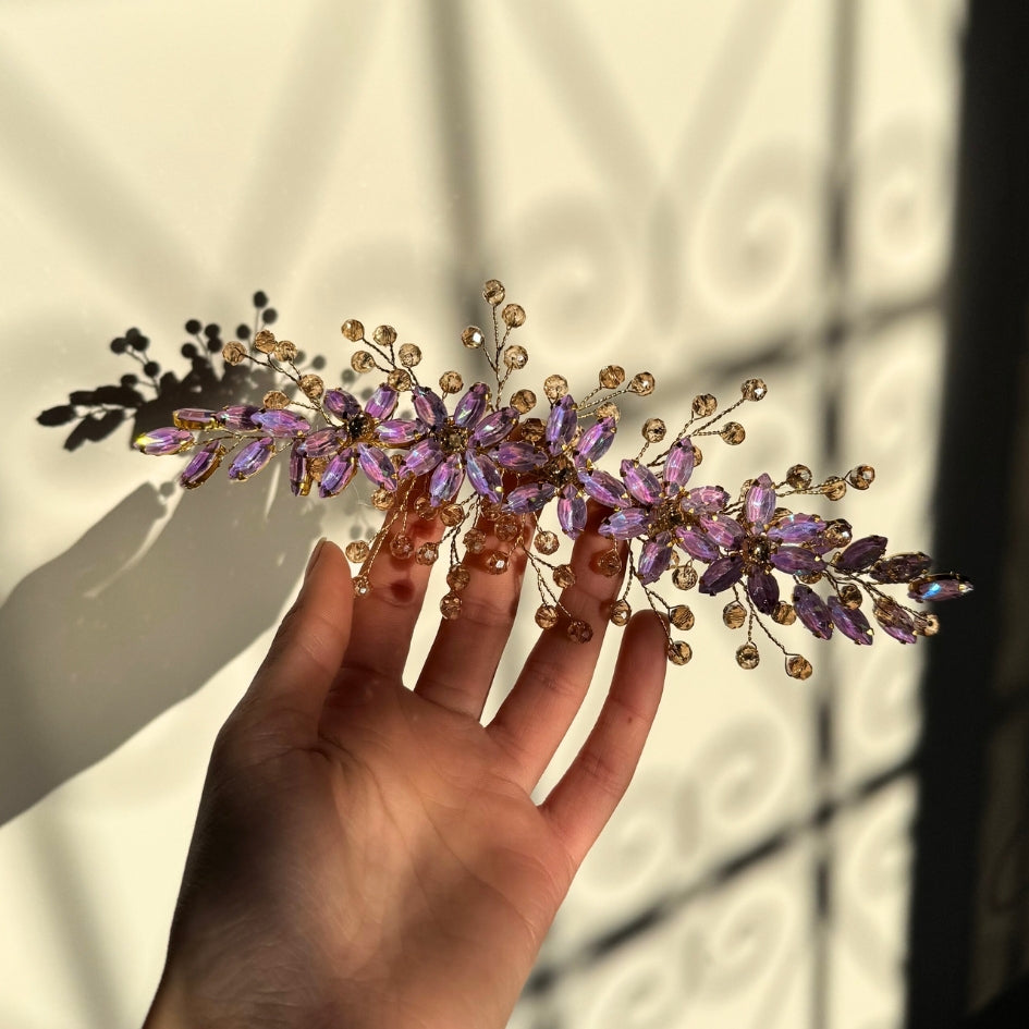 Broche à cheveux fleurs violet rosé en cristaux