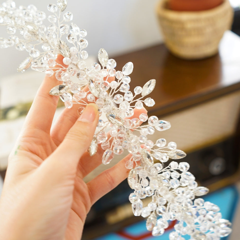 Broche blanc de cheveux pour mariage
