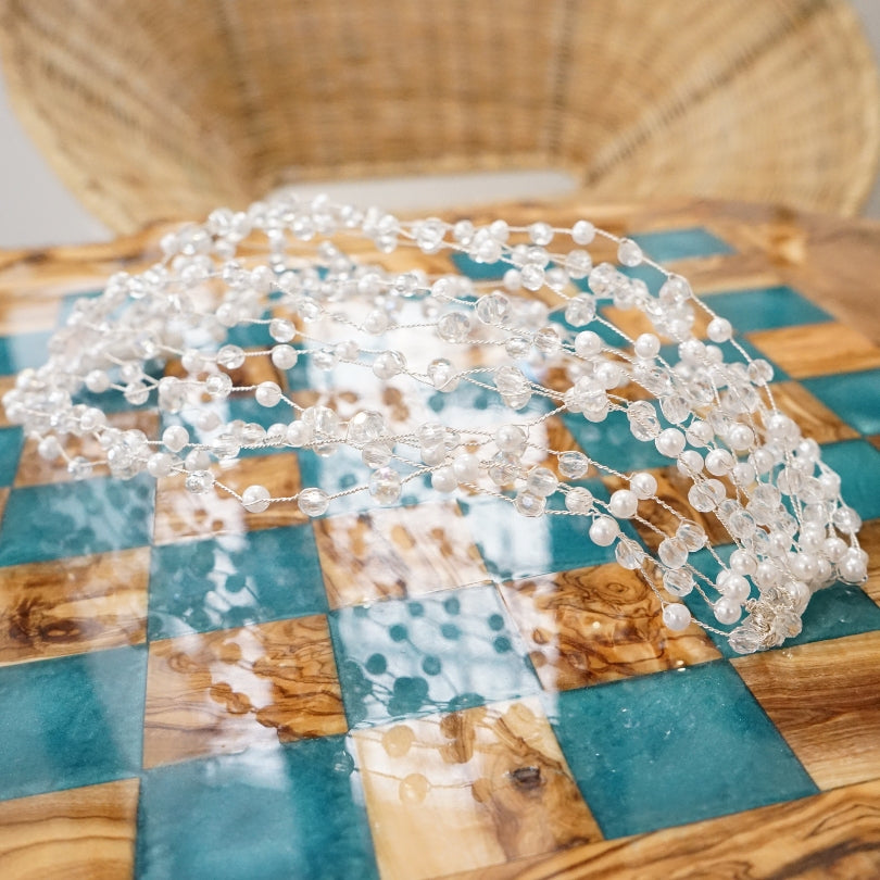 Broche blanc modèle bandeau