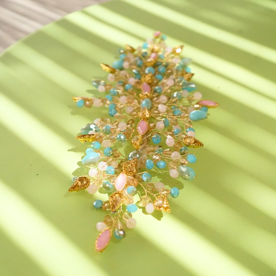 Broche de cheveux couleur multucouleur