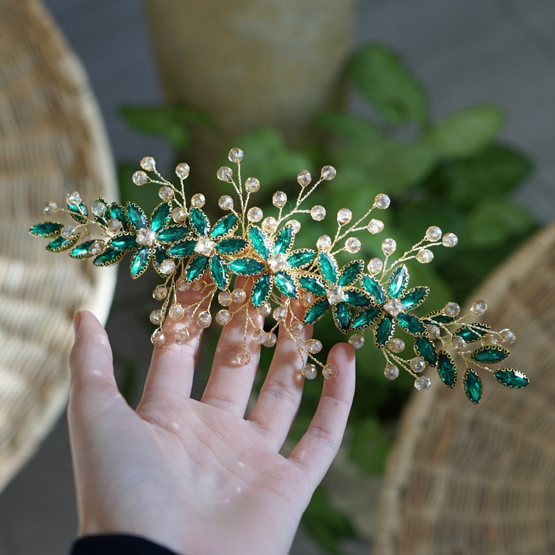 Broche de cheveux élégant avec cristaux verts