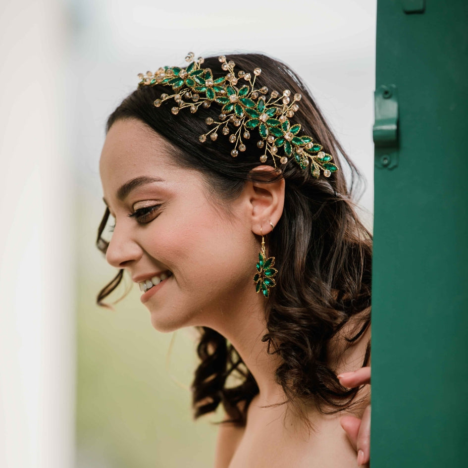 Broche de cheveux élégant avec cristaux verts
