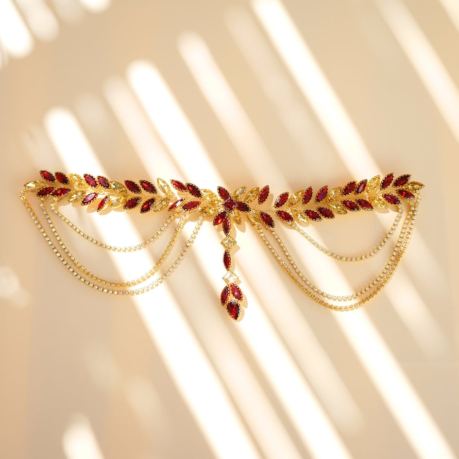 Broche de cheveux pour mariage couleur rouge et dorée
