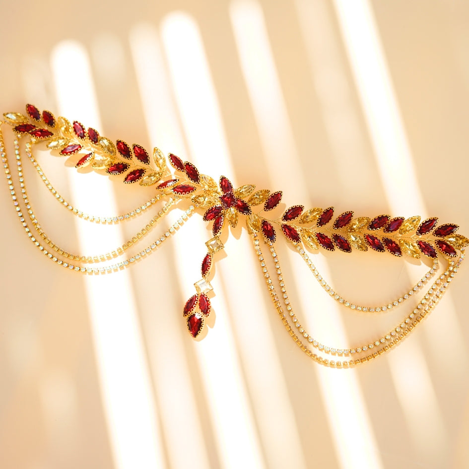 Broche de cheveux pour mariage couleur rouge et dorée