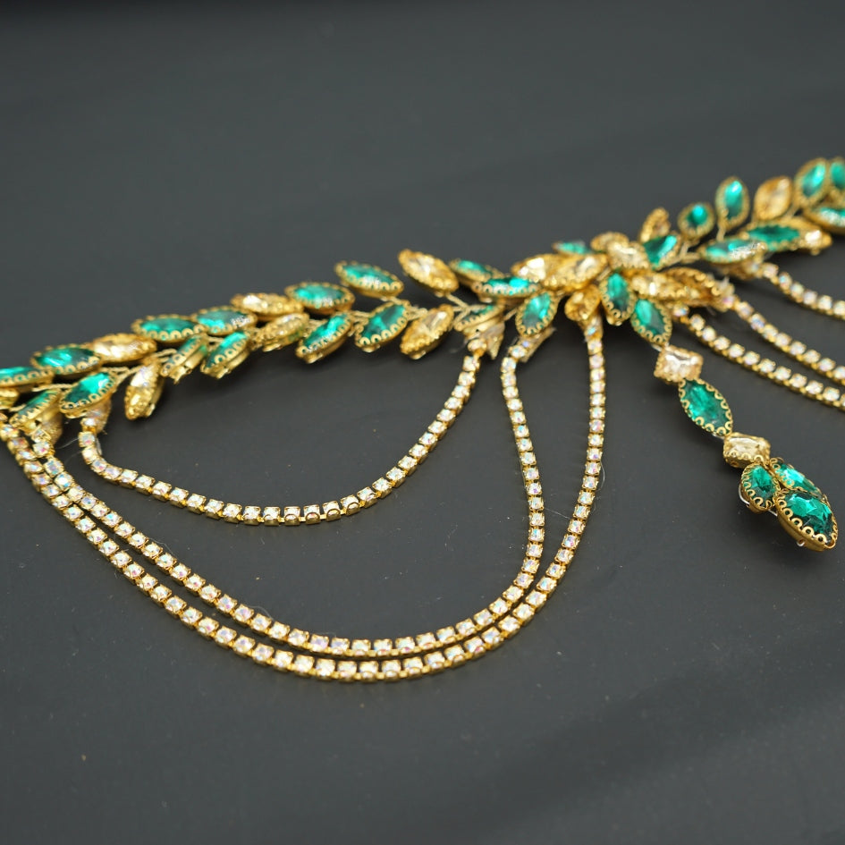 Broche de cheveux pour mariage couleur vert et dorée