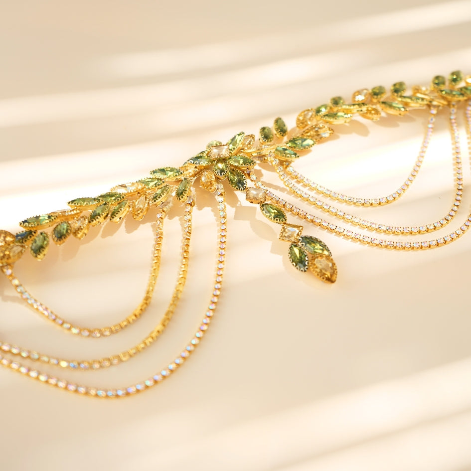 Broche de cheveux pour mariage couleur vert et dorée