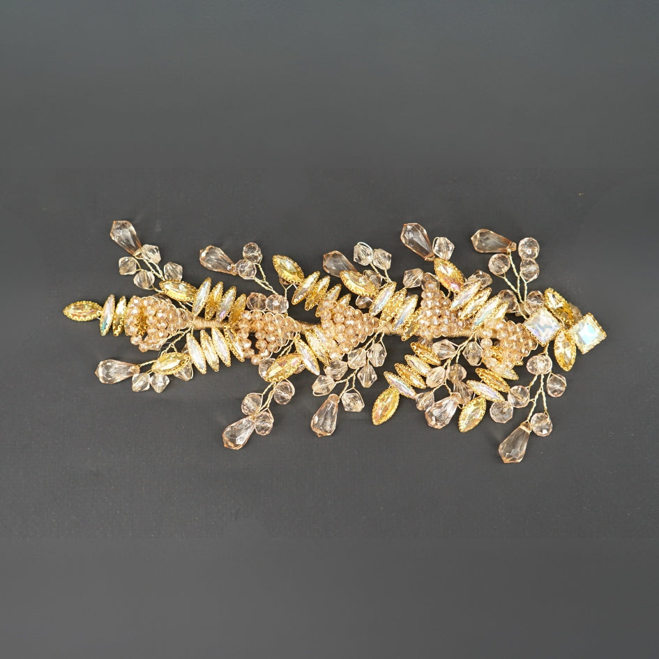 Broche dorée de mariage