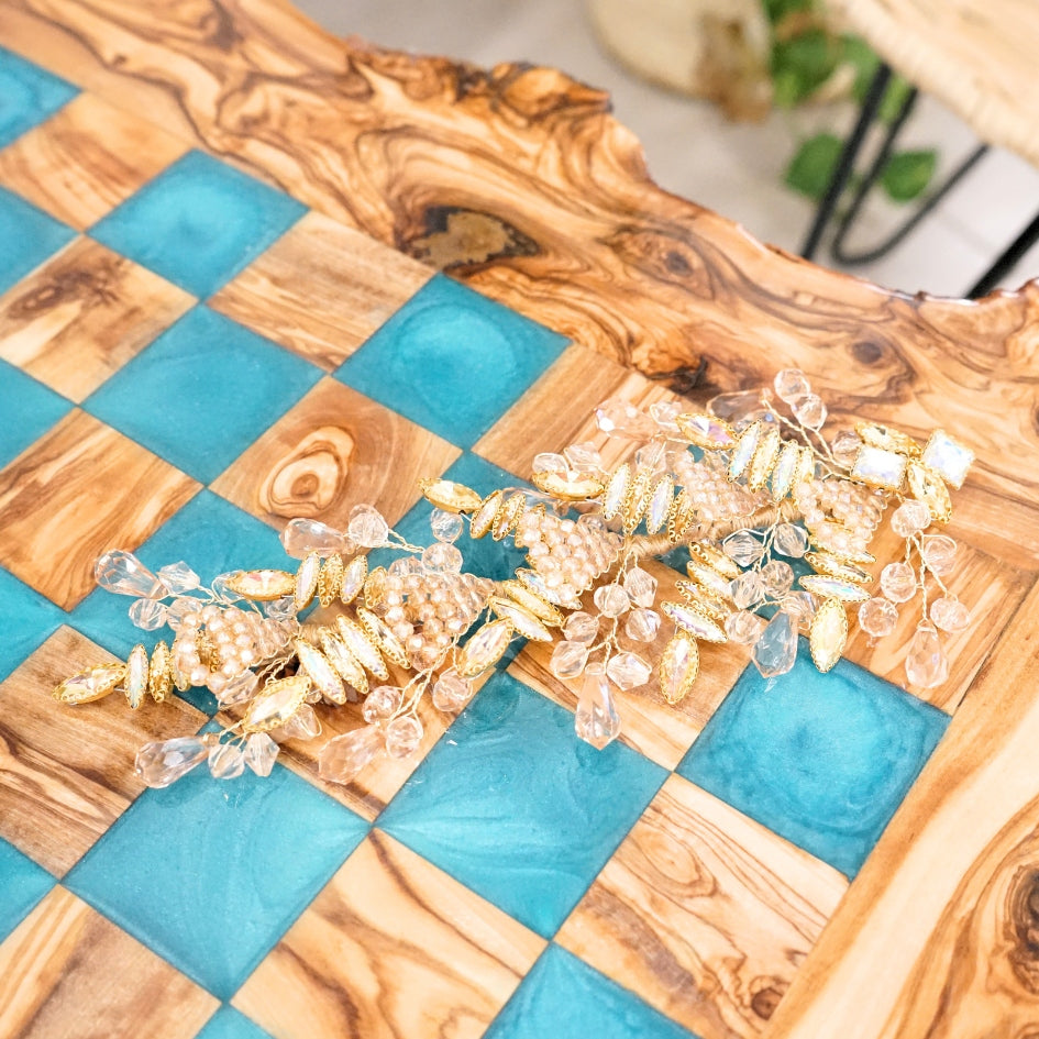 Broche dorée de mariage