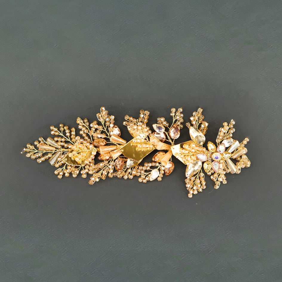 Broche dorée modèle swarovski de mariage