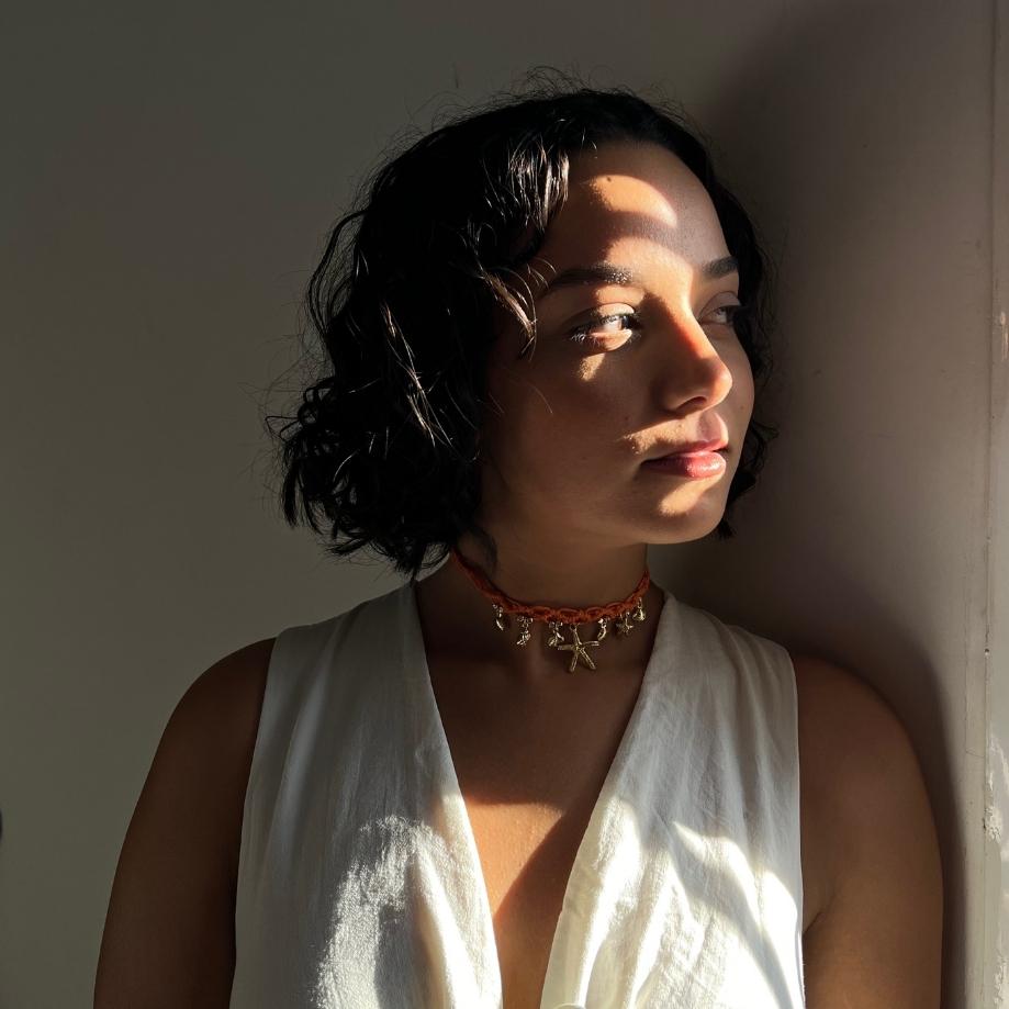 Choker marin crochet orange & pendentifs dorés mer étoile de mer & coquillages