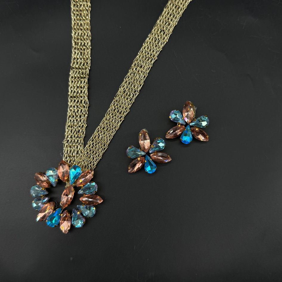 Collier doré cristaux bleu & champagne élégant