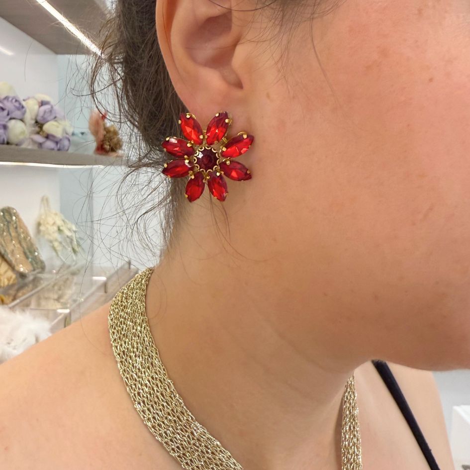 Collier doré rouge cristal floral élégant
