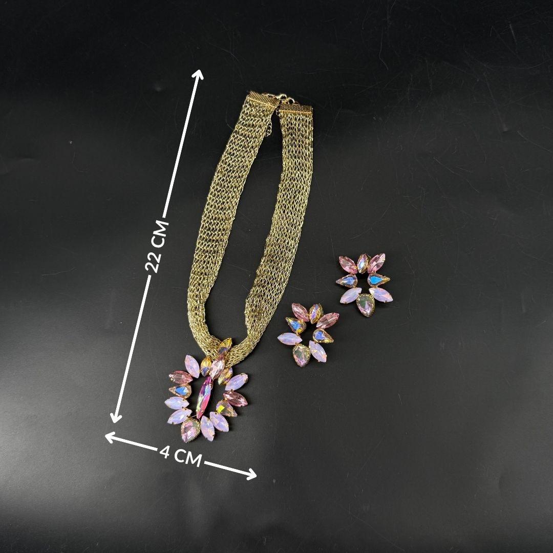 Parure de bijoux et couronne princesse avec cristaux roses irisés