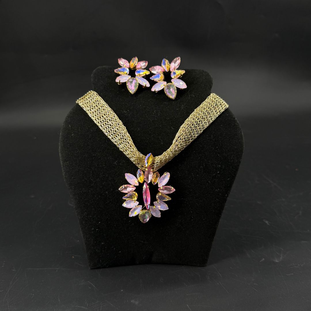 Parure de bijoux et couronne princesse avec cristaux roses irisés
