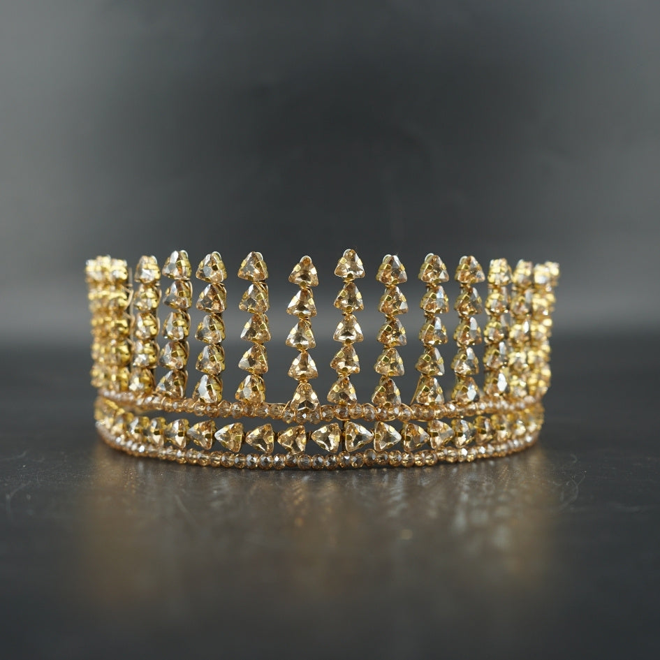 Couronne de mariage dorée à motifs triangulaires