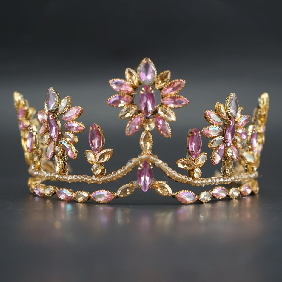 Couronne rose et mauve fleurs cristaux luxe