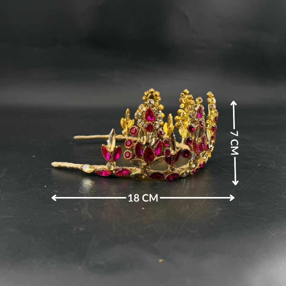 Couronne princesse dorée avec cristaux fuchsia et strass