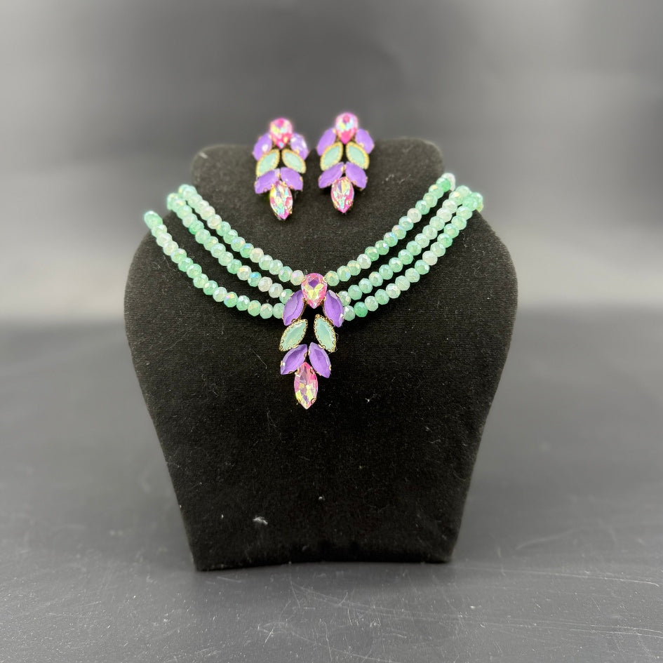 Collier et Boucles d’Oreilles Mariage en Perles Bleu vert & Cristaux Violet