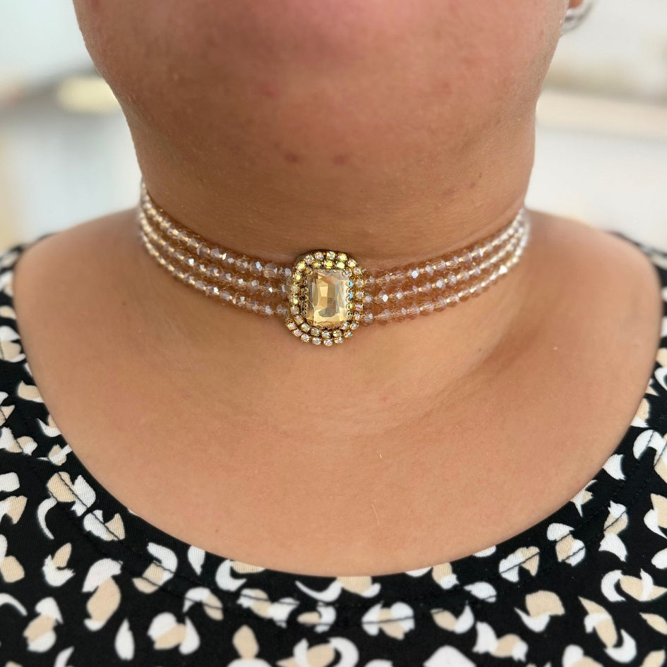 Collier mariage doré perlé style baroque