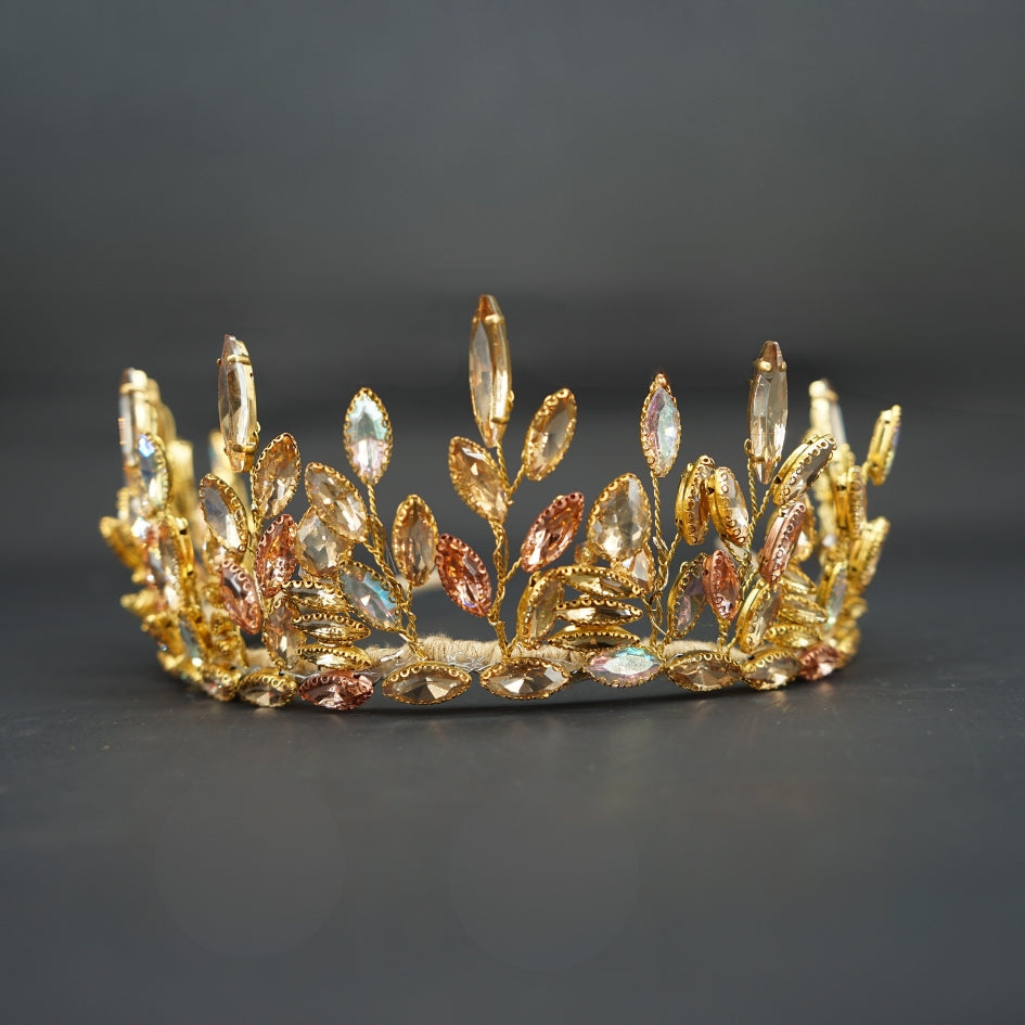 Couronne dorée de mariage
