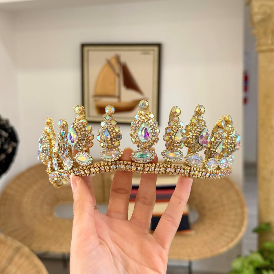 Couronne mariage luxe en strass et cristaux doré – Diadème royal scintillant