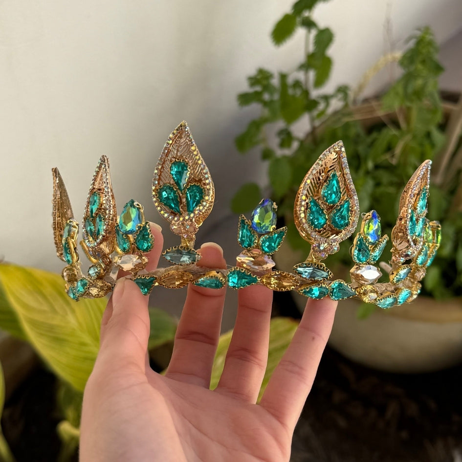 Couronne strass dorée et verte – Parure de mariée