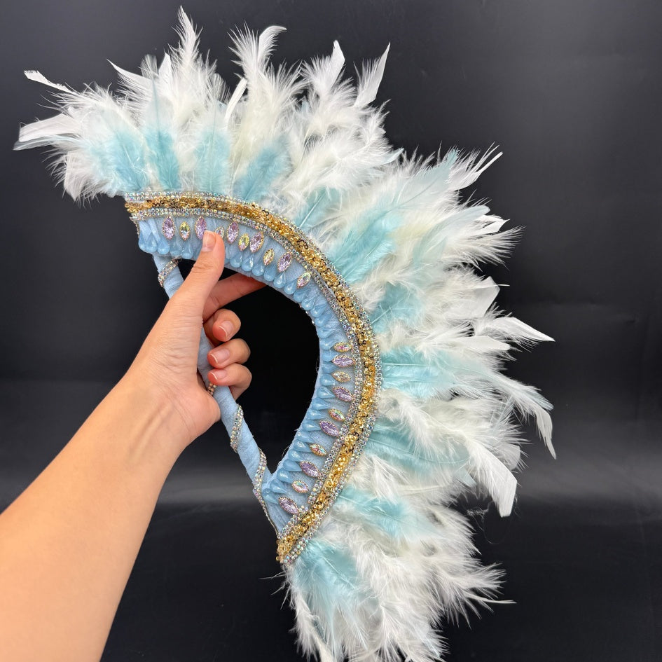 Éventail de mariage bleu avec plumes et strass – Accessoire élégant pour mariée