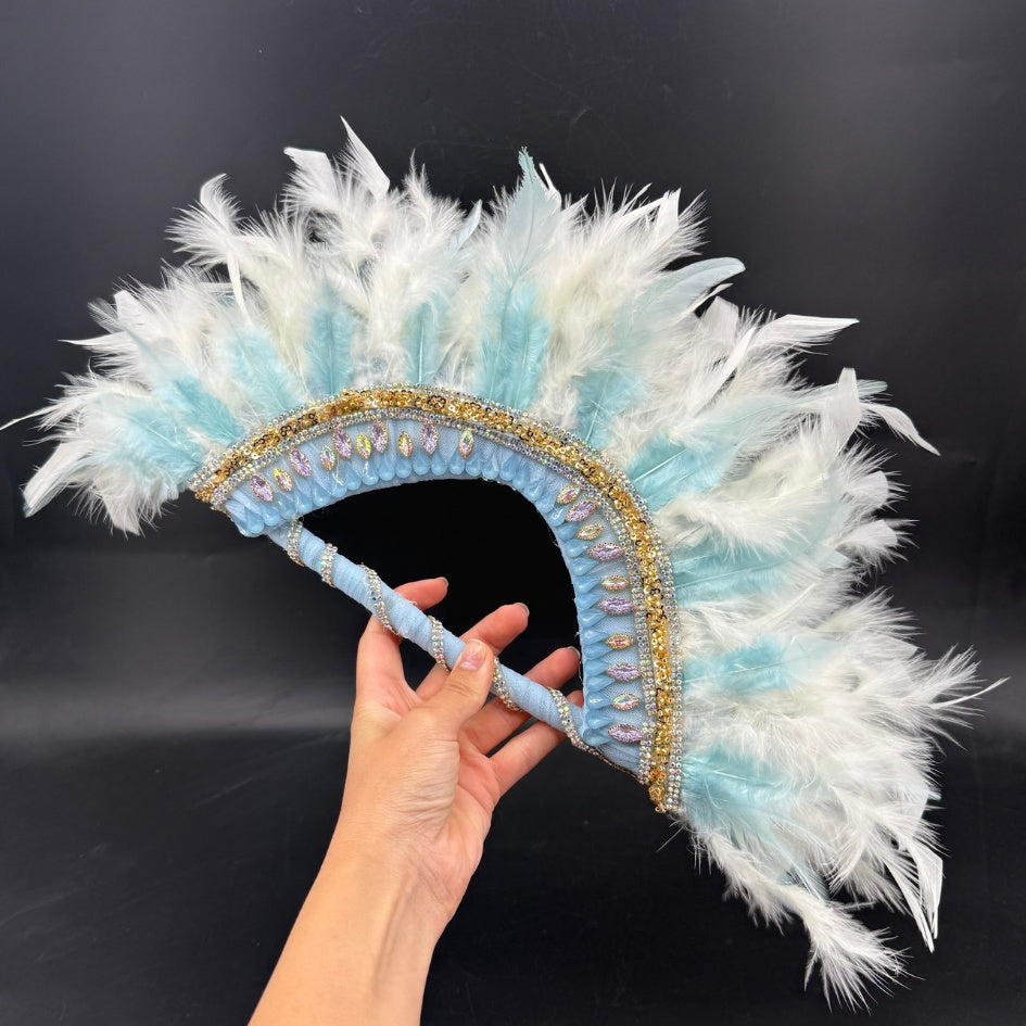 Éventail de mariage bleu avec plumes et strass – Accessoire élégant pour mariée