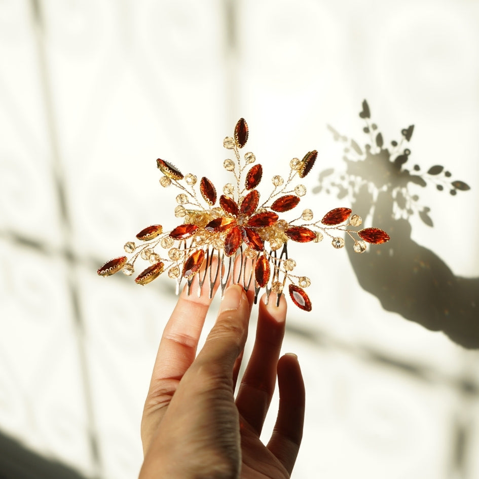 Peigne cheveux feuilles orange en cristaux