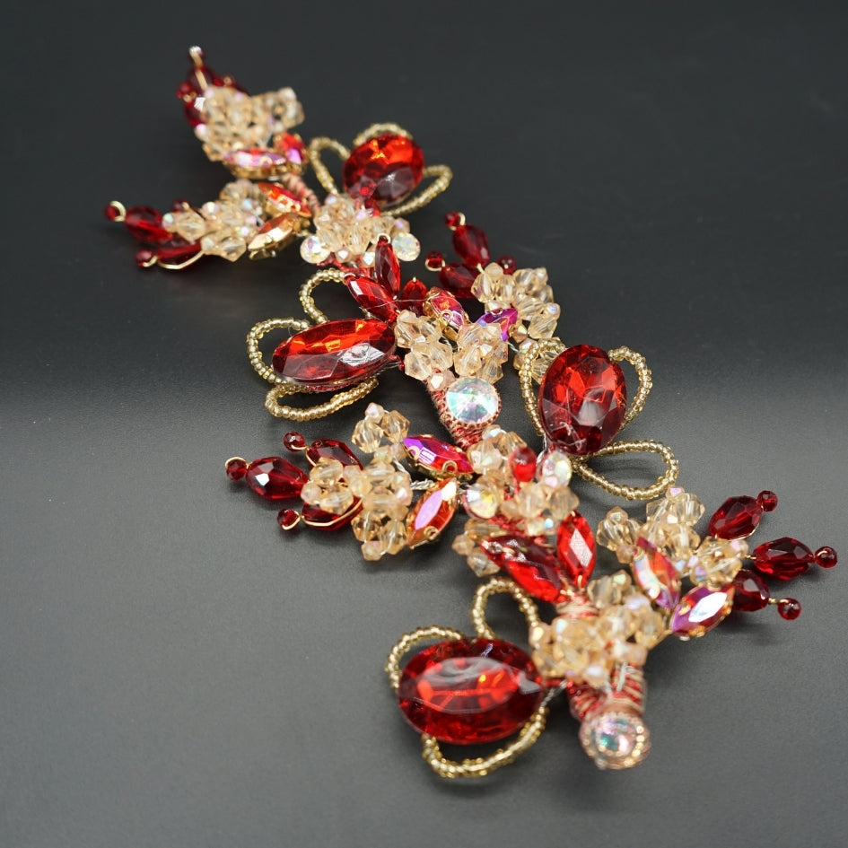 Peigne de cheveux cristal et strass Rouge – Bijou raffiné pour mariée