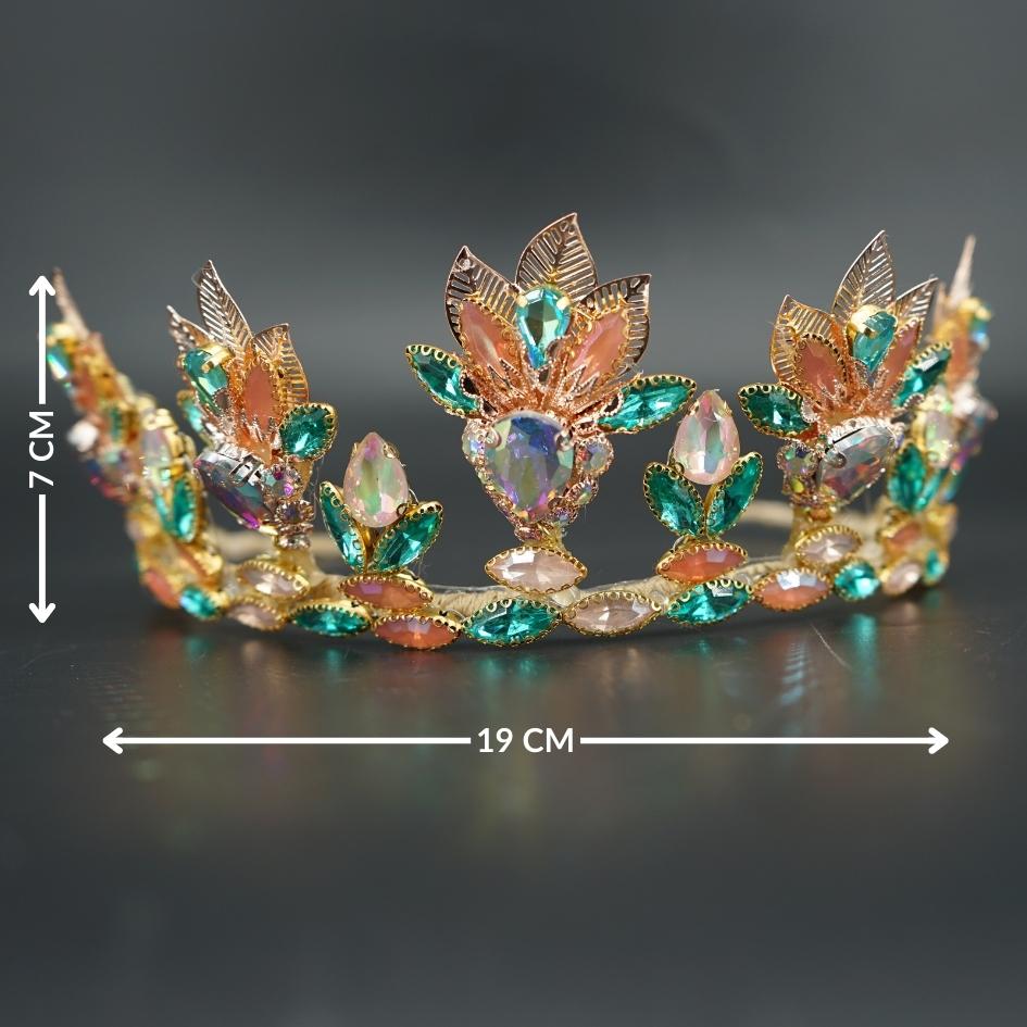 Couronne de Reine en Cristaux Multicolores – Bijou de Tête Luxueux