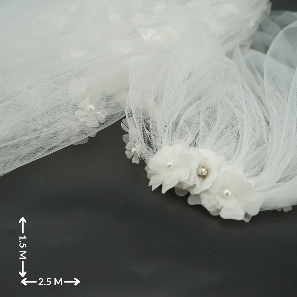 Voile de mariage style princesse avec bordure perlée