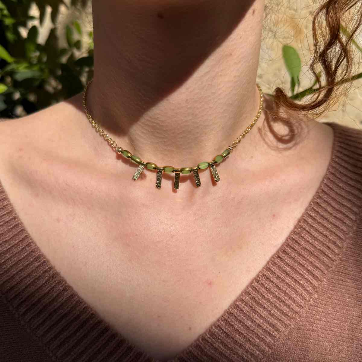 Collier laiton doré avec cristaux irrésistibles
