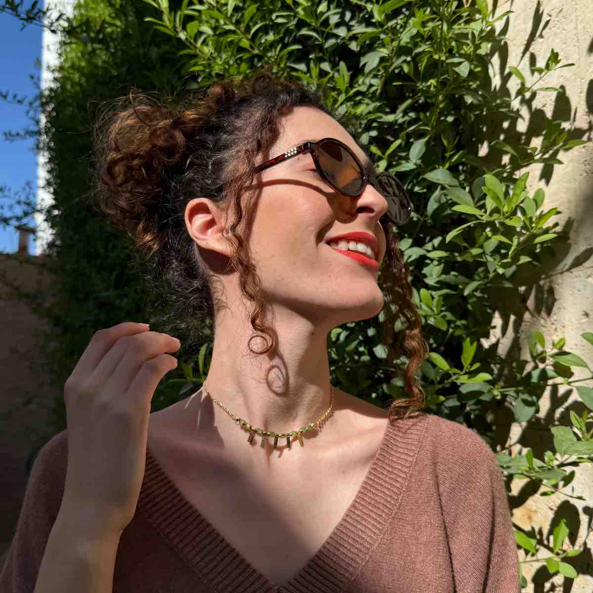 Collier laiton doré avec cristaux irrésistibles